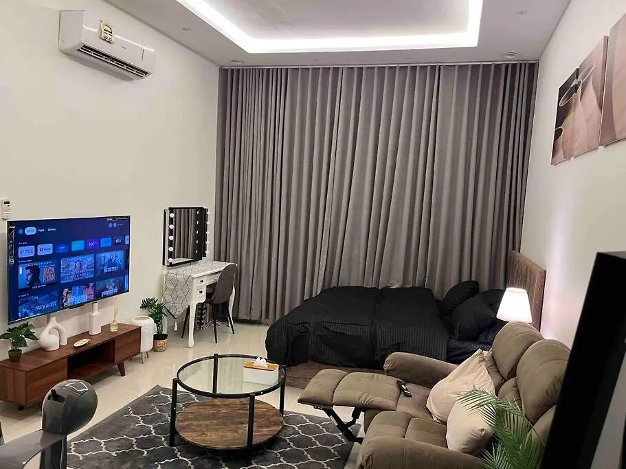 公寓 شقة مريحة بدخول ذاتي ومدخل خاص